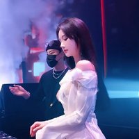 dj音樂推薦閃光歌曲