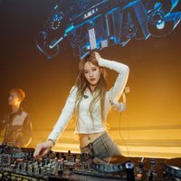 龙梅子-漂亮的姑娘就要嫁人啦「彩礼谈判DJ-你为何不是我的新娘」
