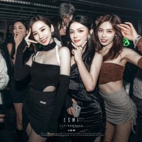 夜店蹦迪必備歌曲大全，讓你熱起來！